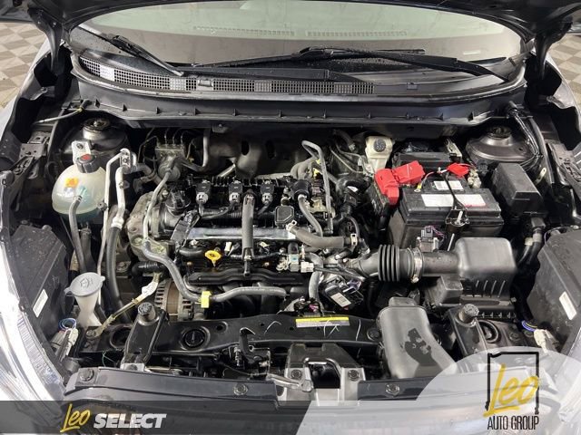 Used 2020 Nissan Kicks SR w/ Exterior Package FWD image 4