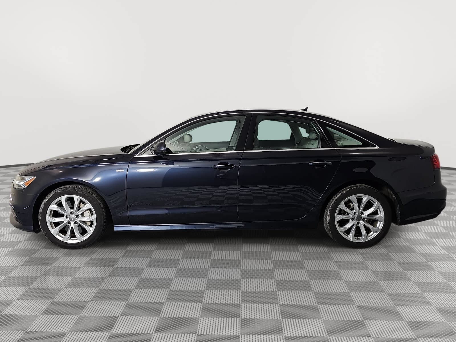 Used 2018 Audi A6 2.0T Premium Plus w/ Premium Plus Package AWD/4WD image 5