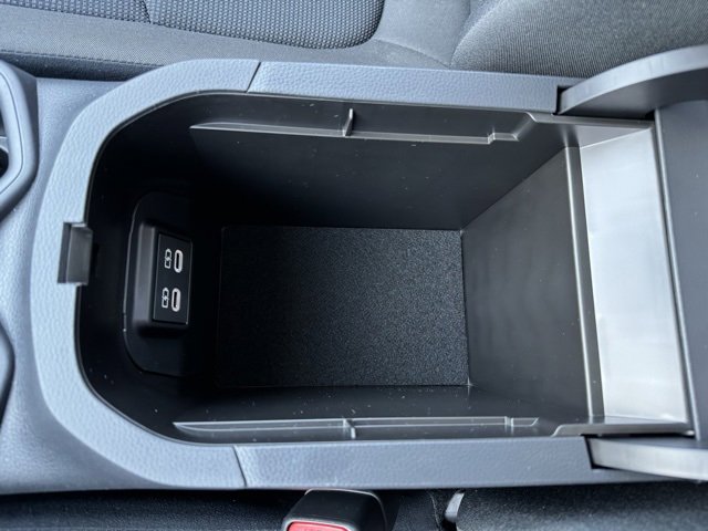 Certified 2025 Toyota RAV4 LE image 18