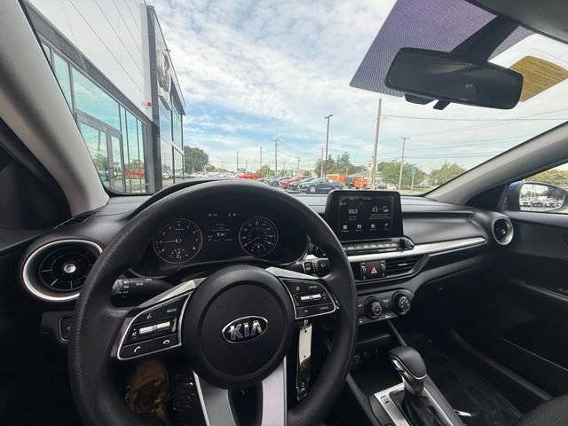 Used 2020 Kia Forte LXS FWD image 23