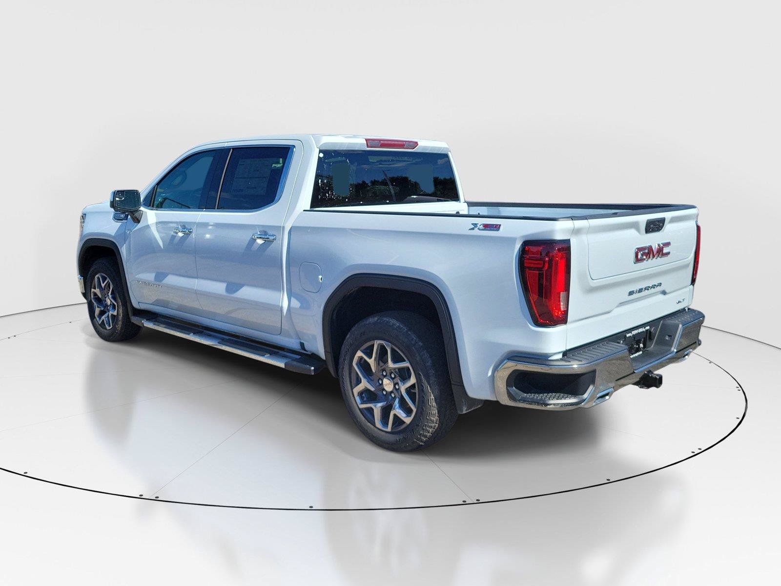New 2026 GMC Sierra 1500 SLT w/ SLT Premium Package AWD/4WD image 3