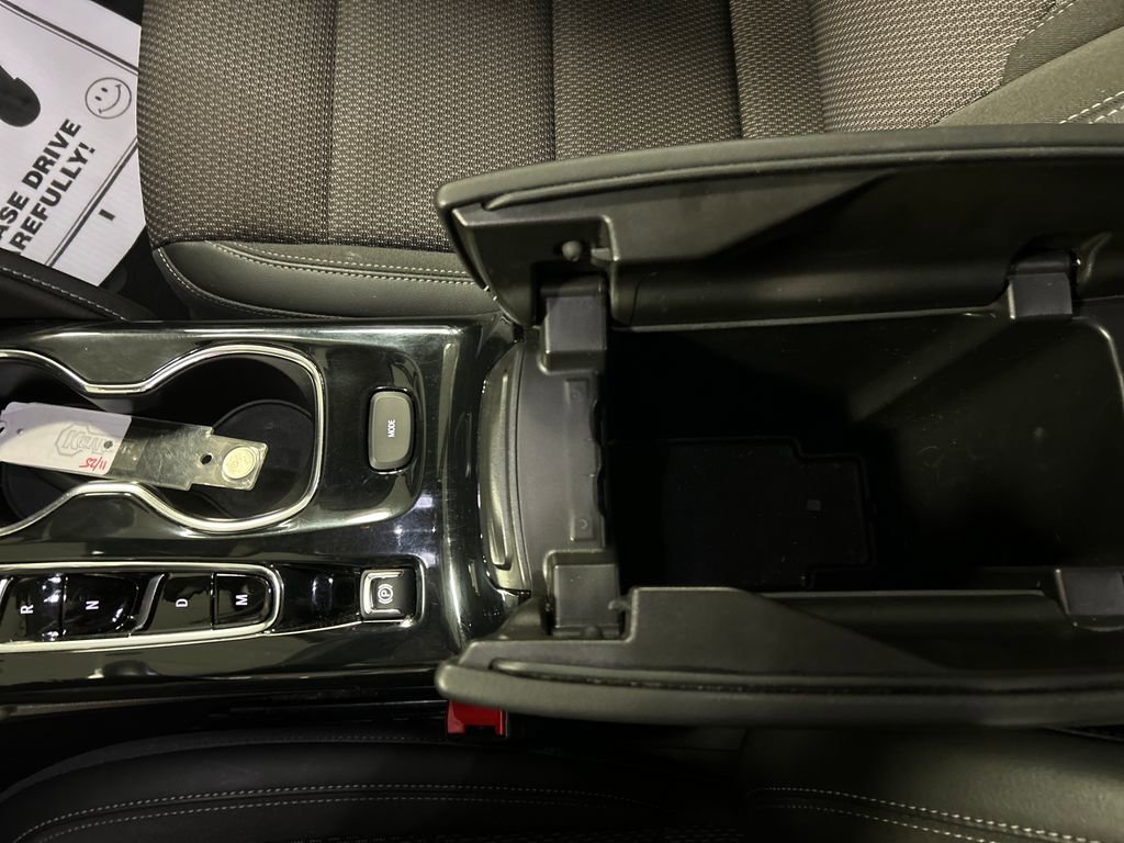 Used 2022 Buick Envision Preferred image 21