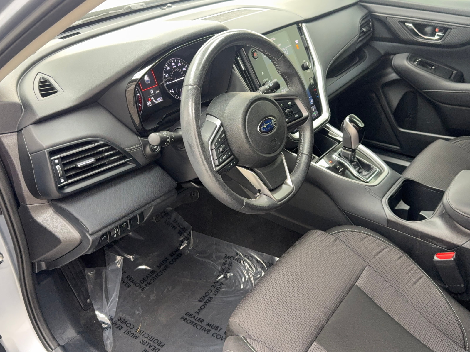 Used 2023 Subaru Outback Premium AWD/4WD image 15