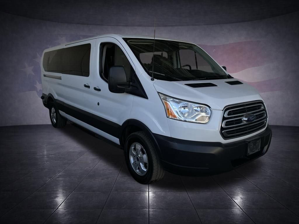 Used 2018 Ford Transit 350 XLT image 7