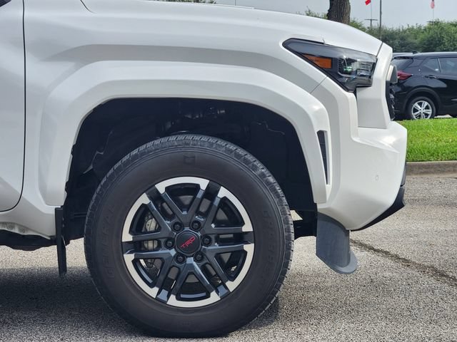 Used 2024 Toyota Tacoma TRD Sport w/ TRD Sport Premium Package AWD/4WD image 9