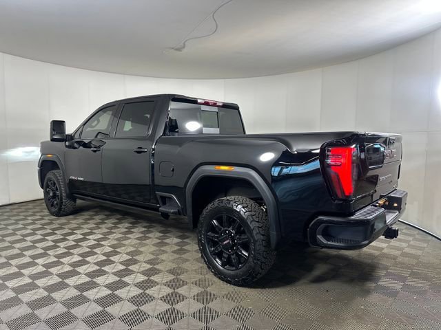 Used 2024 GMC Sierra 2500 AT4 w/ AT4 Premium Plus Package AWD/4WD image 5