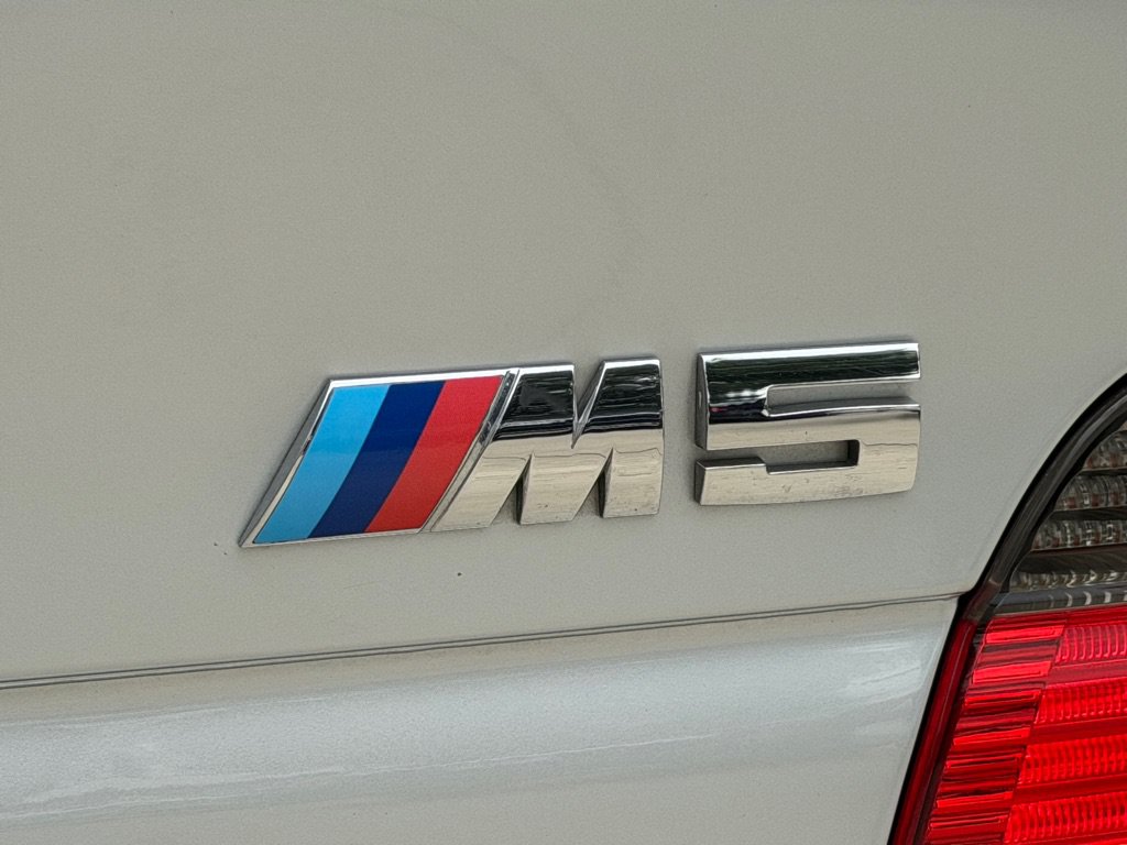 Used 2002 BMW M5 RWD image 22