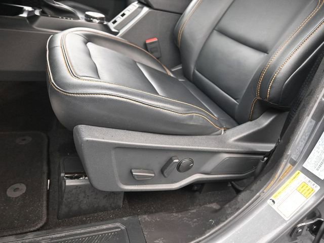 Used 2024 Ford Bronco Badlands image 14