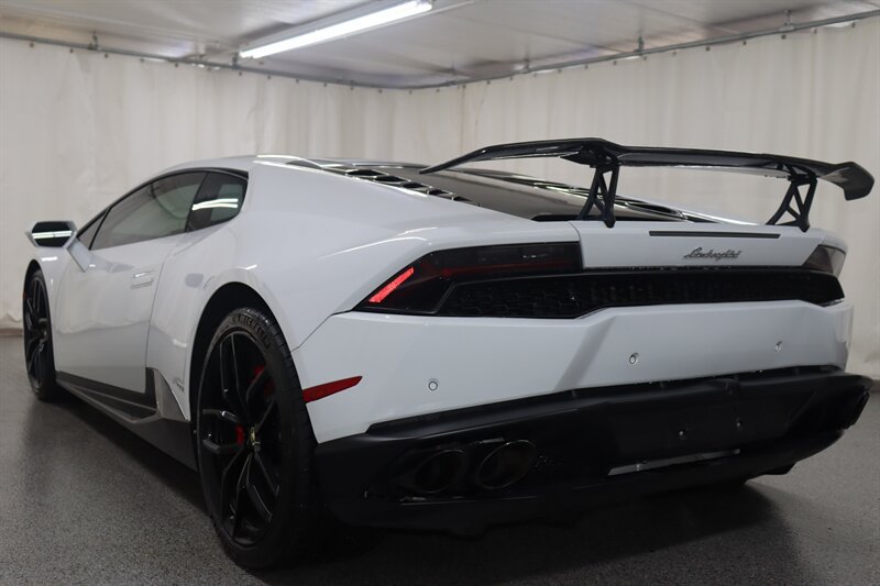 Used 2015 Lamborghini Huracan LP 610-4 AWD/4WD image 5