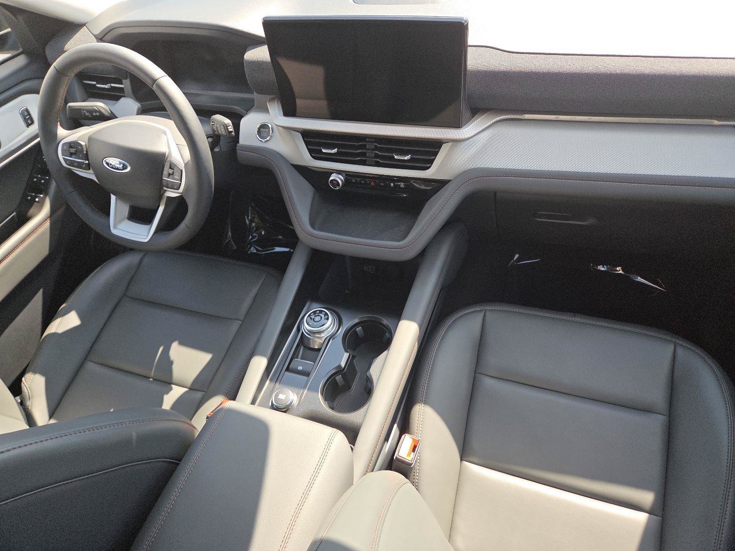 New 2026 Ford Explorer Active w/ Active Comfort Package AWD/4WD image 25