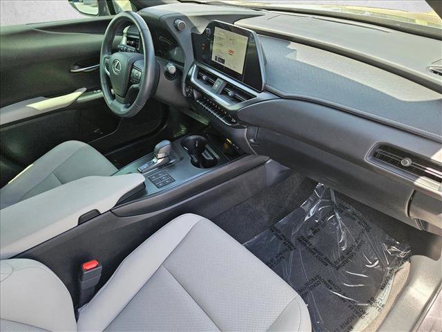 Used 2025 Lexus UX 300h FWD w/ Cold Area Package image 22