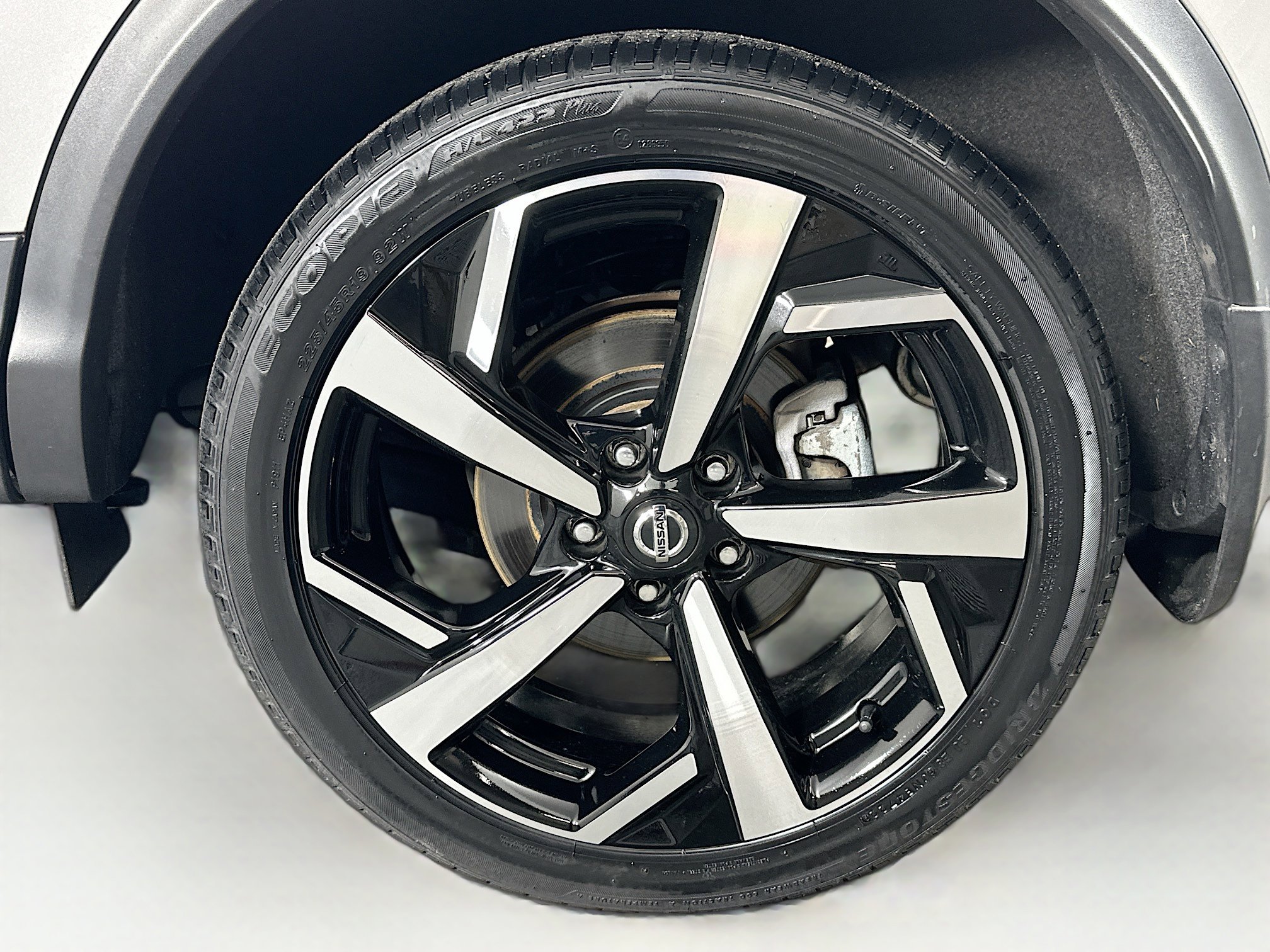 Used 2022 Nissan Rogue Sport SL image 11