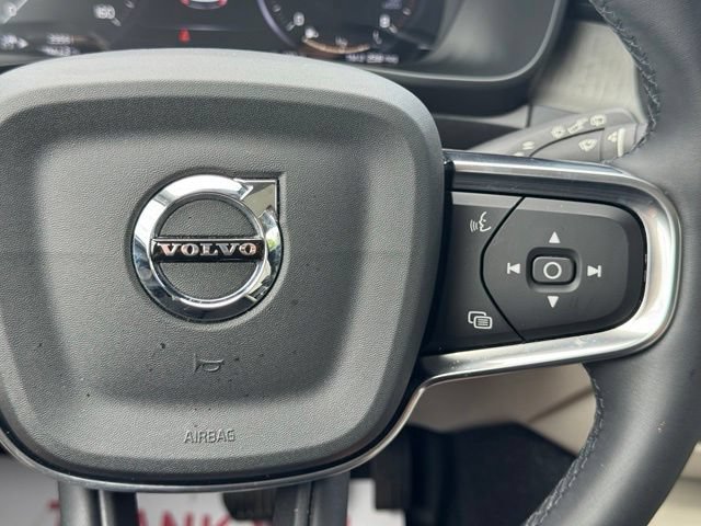 Used 2022 Volvo XC40 T5 Inscription w/ Advanced Package AWD/4WD image 31