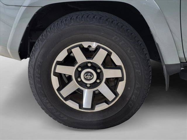 Used 2023 Toyota 4Runner TRD Off-Road Premium w/ Moonroof Package AWD/4WD image 9