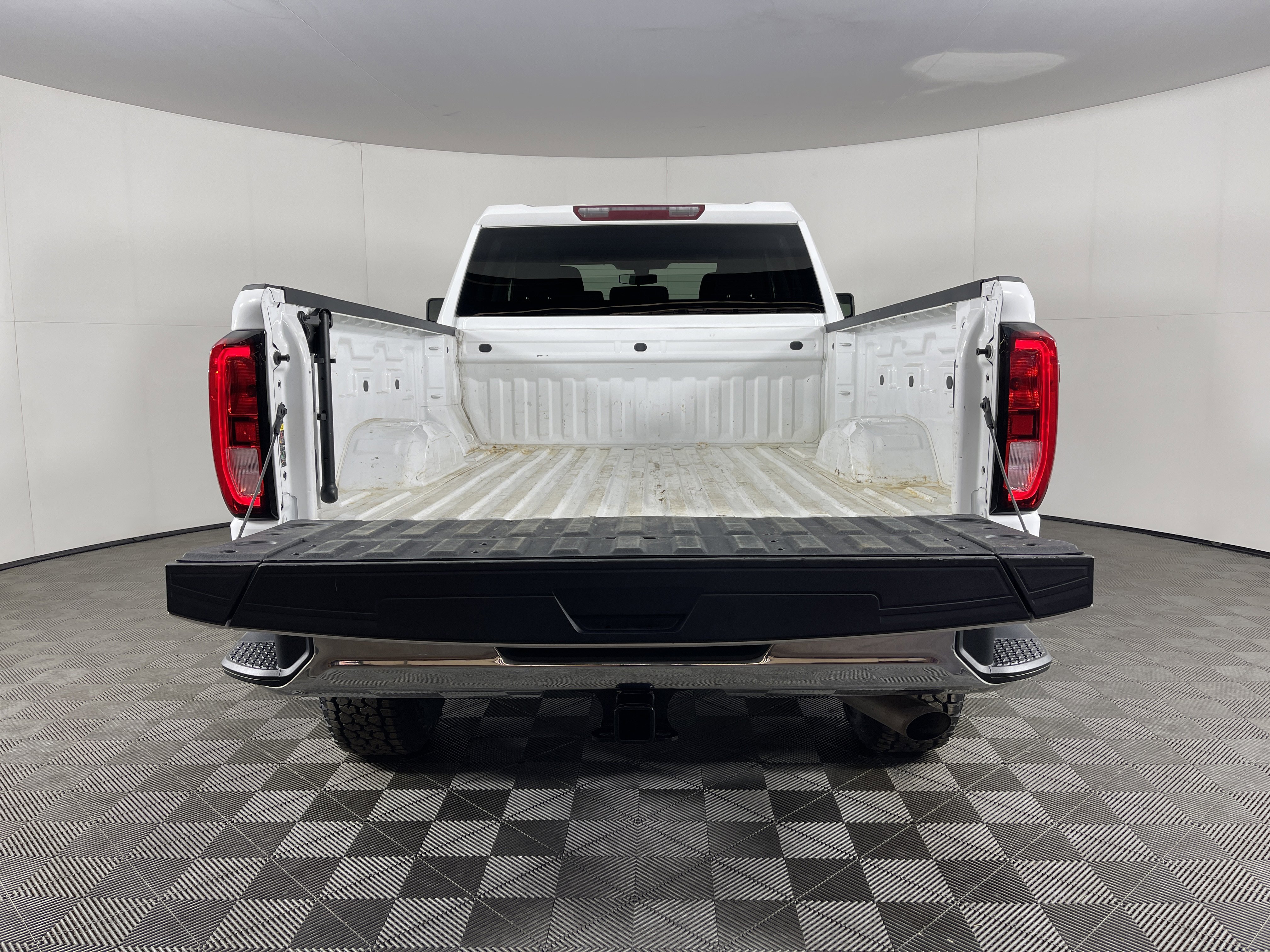 Used 2022 GMC Sierra 2500 SLE w/ SLE Convenience Package image 7