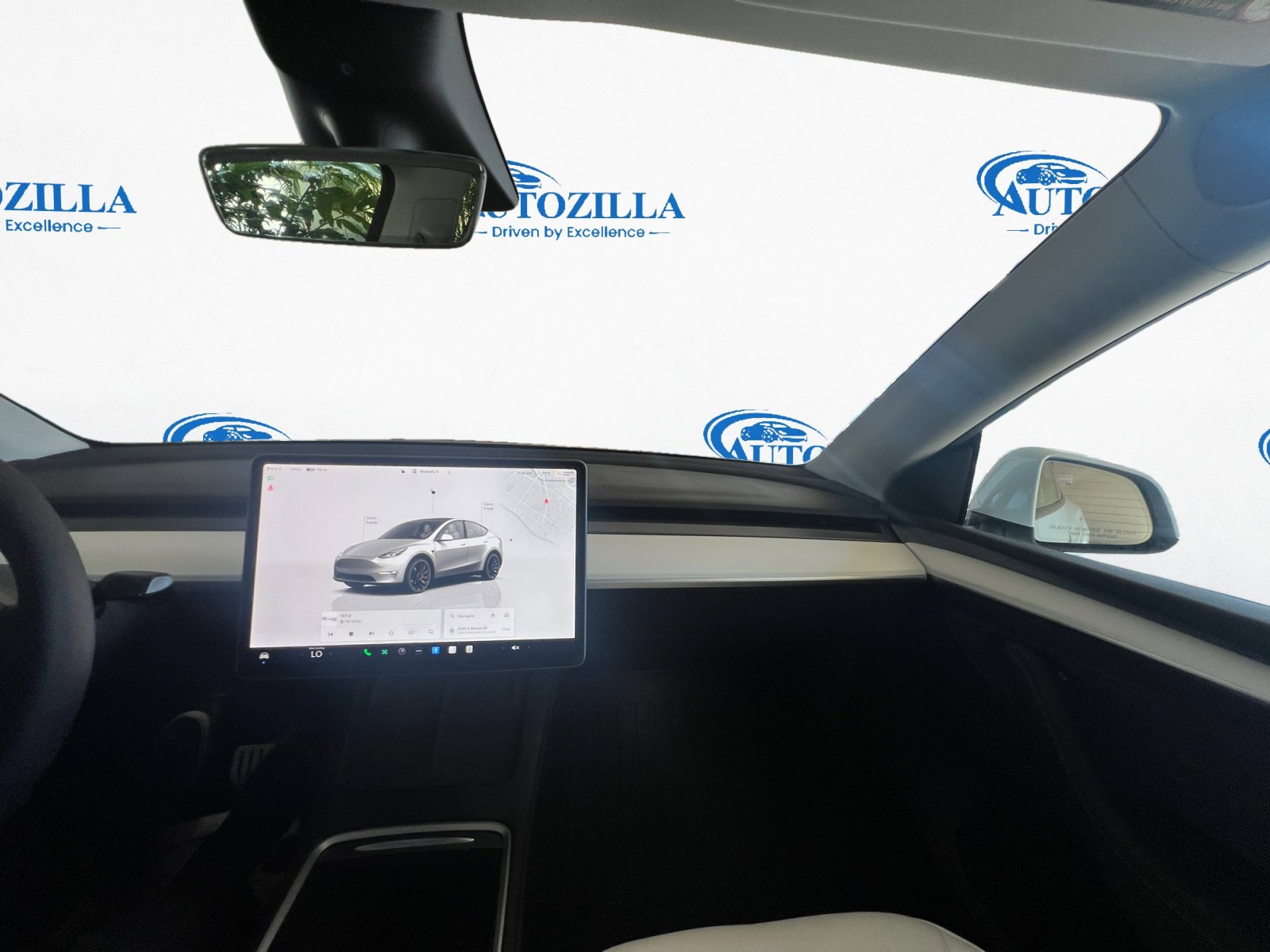 Used 2022 Tesla Model Y Performance image 11