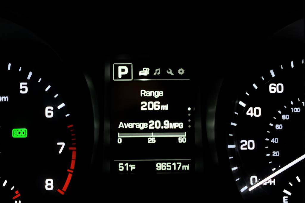 Used 2017 Hyundai Santa Fe Sport w/ 2.4L Value Package 06 FWD image 24