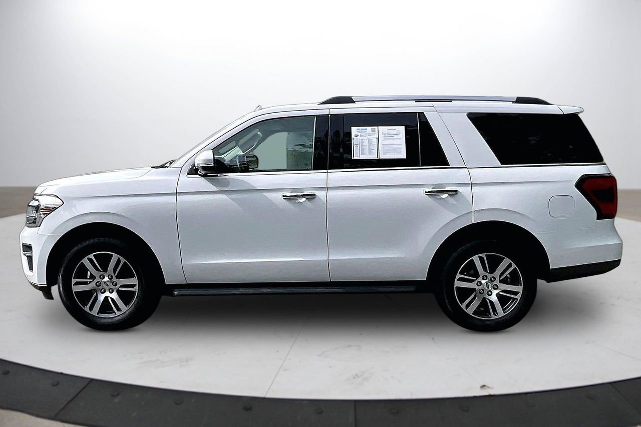 Used 2024 Ford Expedition Limited AWD/4WD image 6