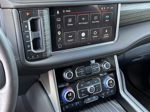 Used 2023 GMC Yukon XL Denali w/ Denali Reserve Package image 16