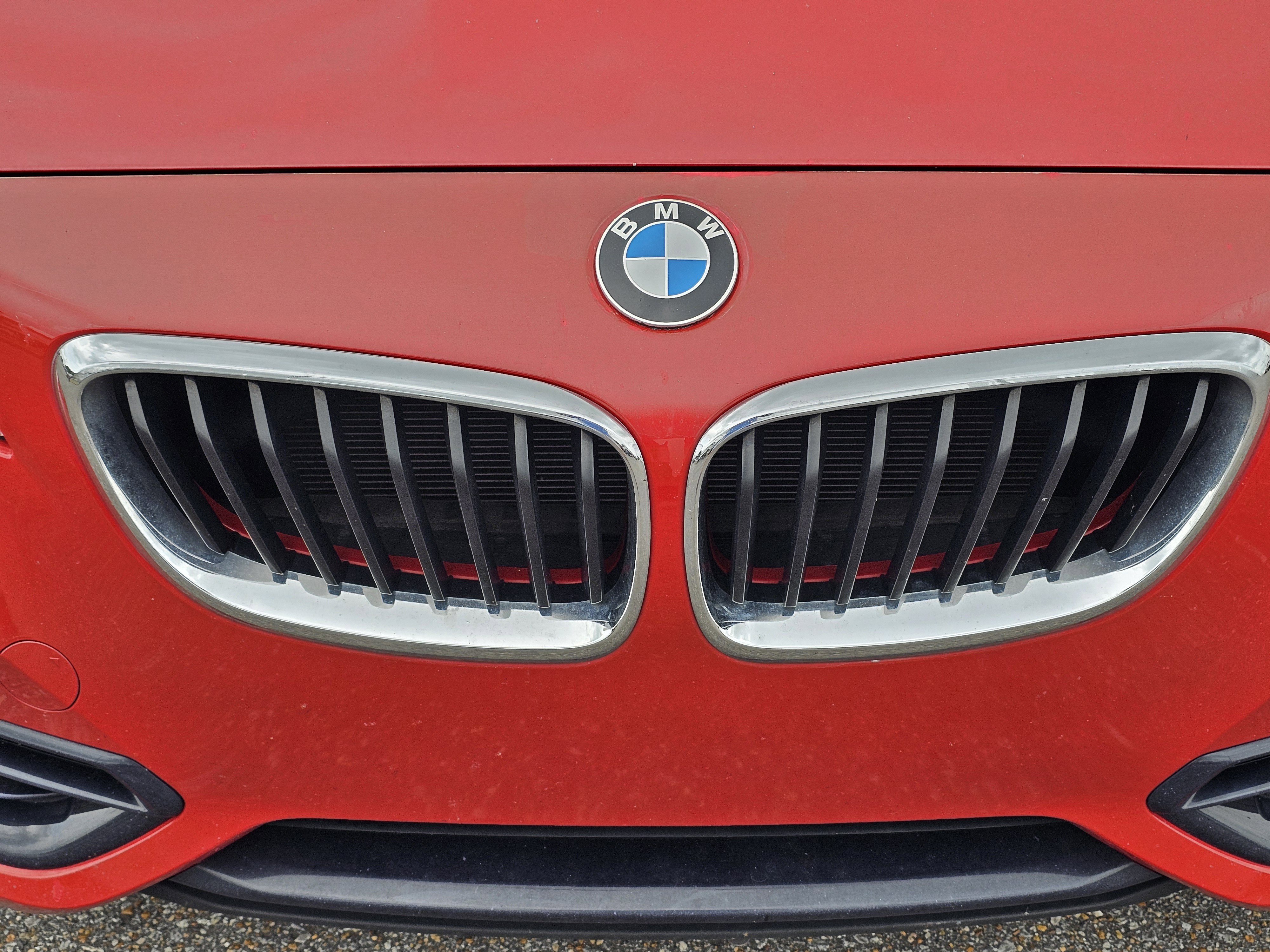 Used 2018 BMW 230i xDrive Convertible AWD/4WD image 3