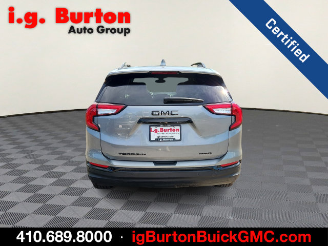 Used 2023 GMC Terrain SLT w/ LPO, 'HIT The Road' Package AWD/4WD image 5