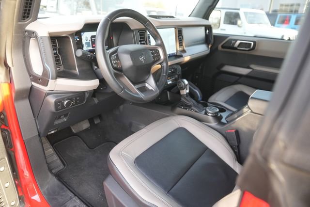 Used 2022 Ford Bronco Wildtrak image 8