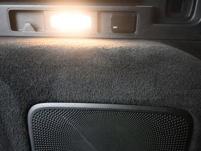 Used 2022 Mercedes-Benz G 550 w/ Exclusive Interior Package image 24