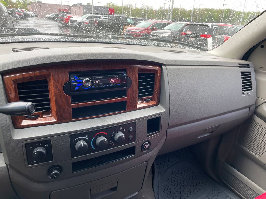 Used 2006 Dodge Ram 1500 Truck SLT AWD/4WD image 14