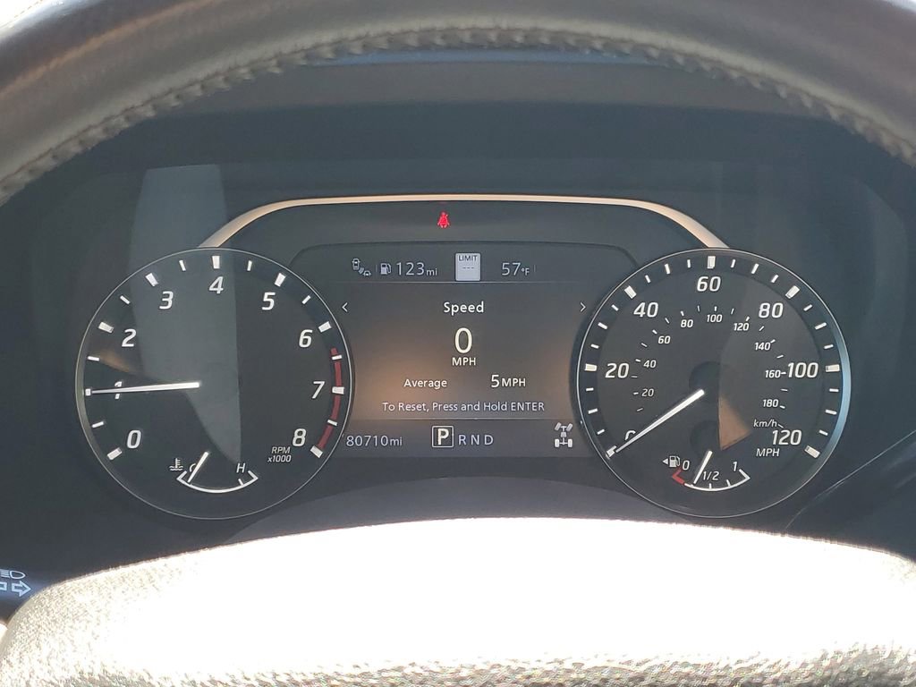 Used 2022 Nissan Titan Platinum Reserve w/ Moonroof Package AWD/4WD image 17