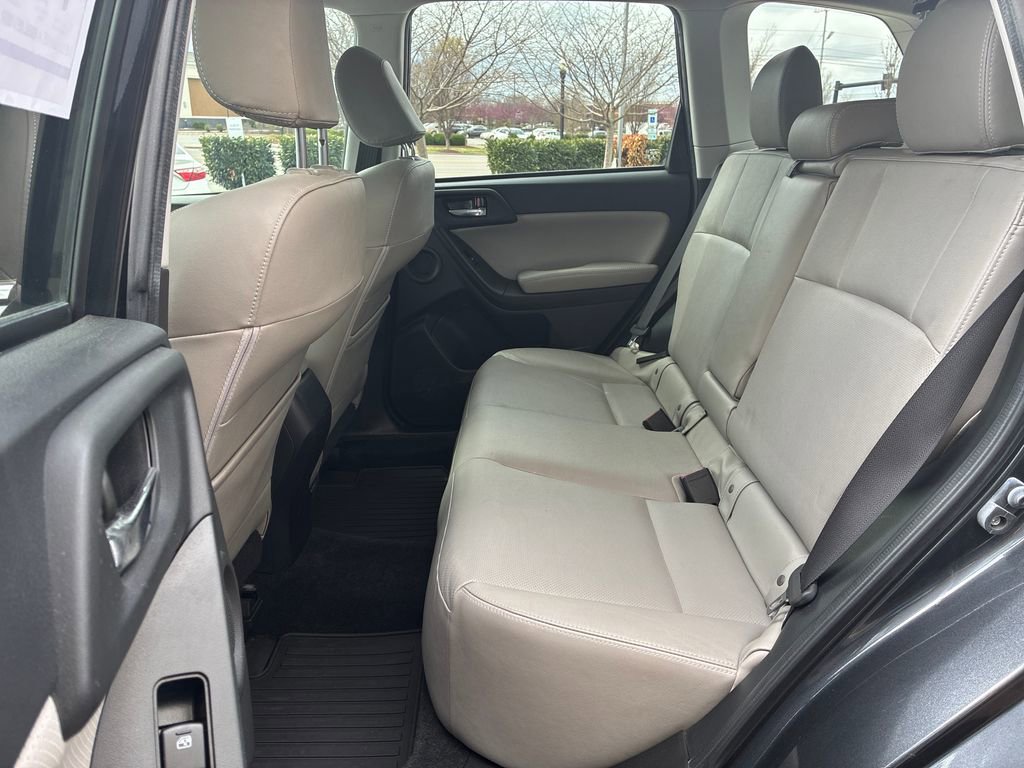 Used 2015 Subaru Forester 2.5i Touring w/ Eyesight & Navigation System image 24