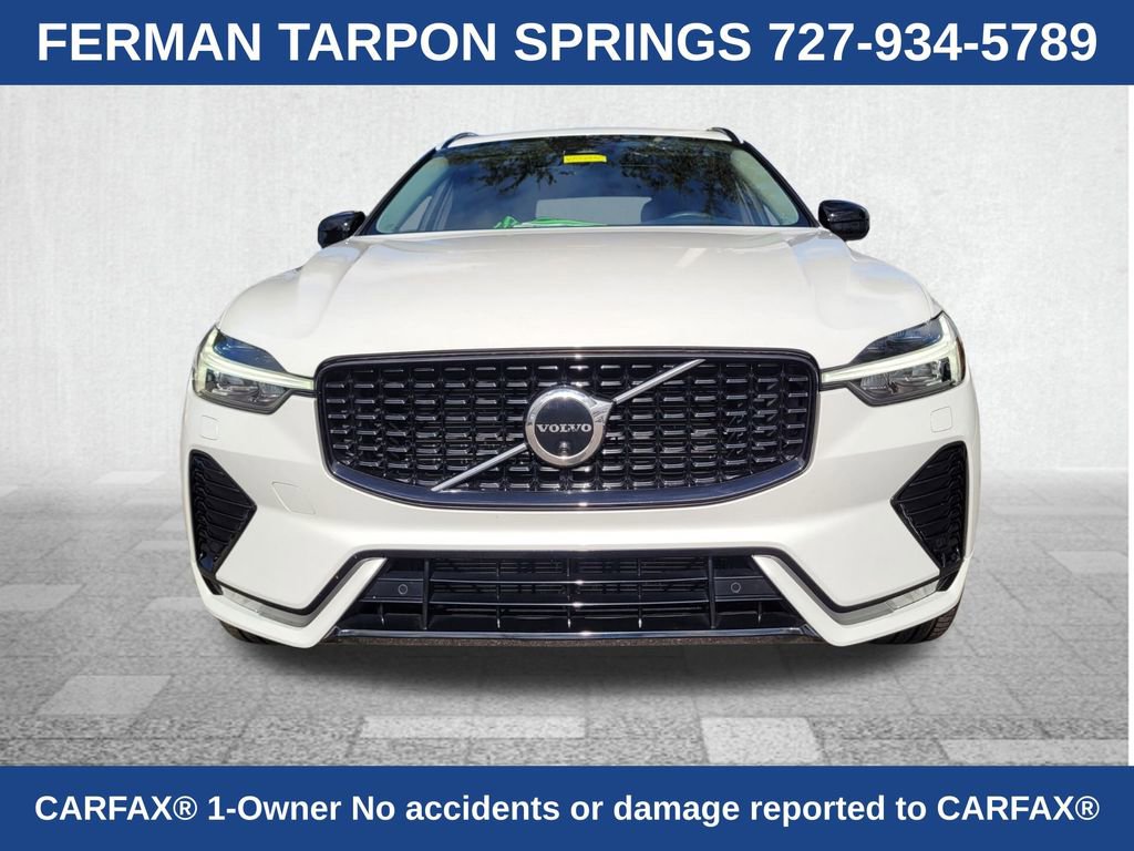 Certified 2023 Volvo XC60 B5 Ultimate w/ Climate Package image 3