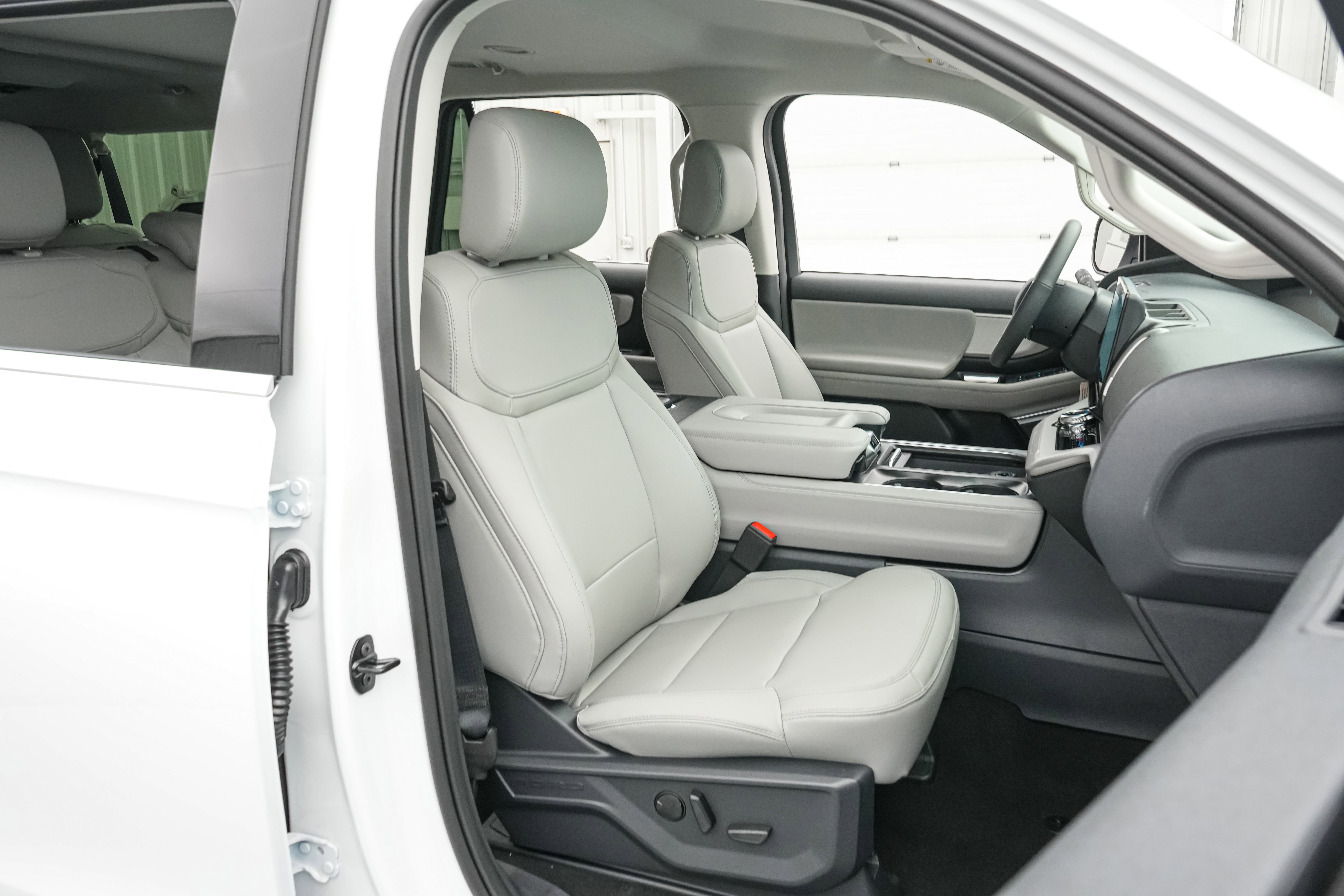 New 2026 Ford Expedition Max Active AWD/4WD image 30