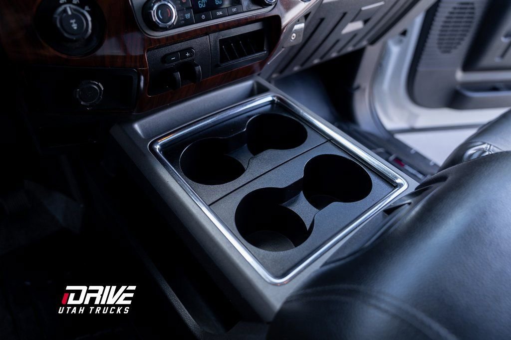 Used 2012 Ford F350 Lariat w/ Lariat Interior Pkg image 36