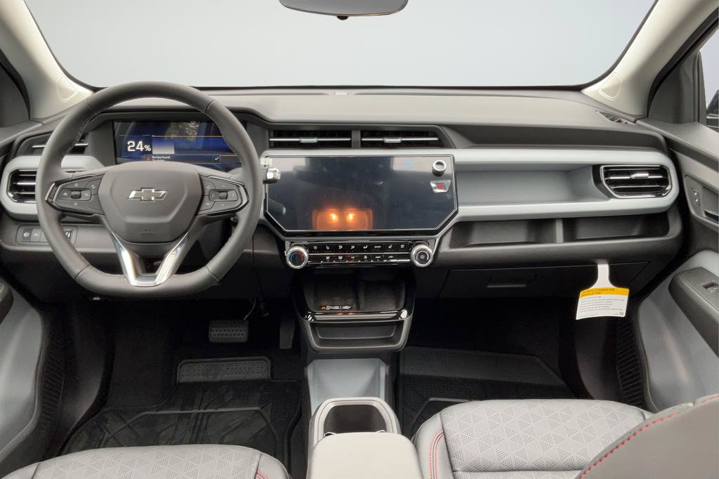 New 2027 Chevrolet Bolt RS w/ Technology Package FWD image 10