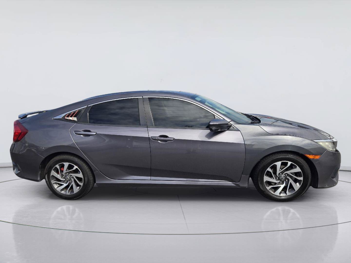 Used 2017 Honda Civic EX image 4