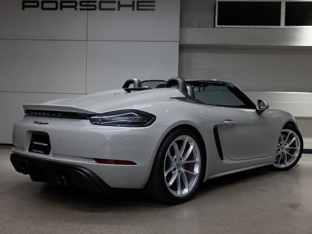 Certified 2022 Porsche 718 Boxster Spyder image 20