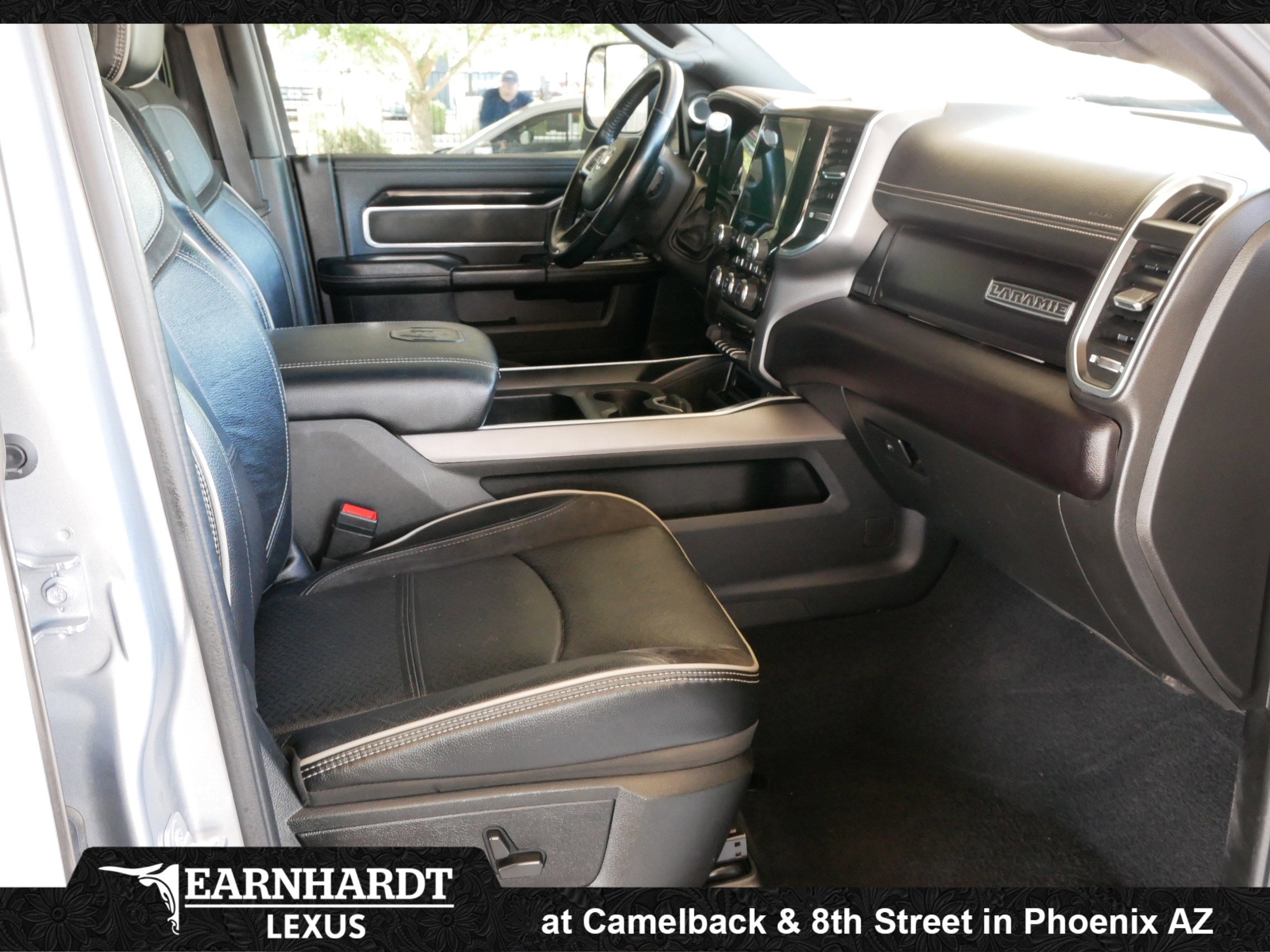 Used 2022 RAM 3500 Laramie image 10