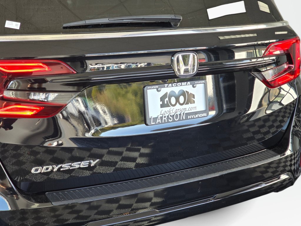 Used 2025 Honda Odyssey EX-L image 13