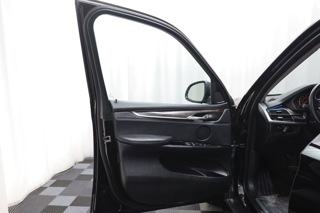 Used 2016 BMW X5 xDrive35i image 4