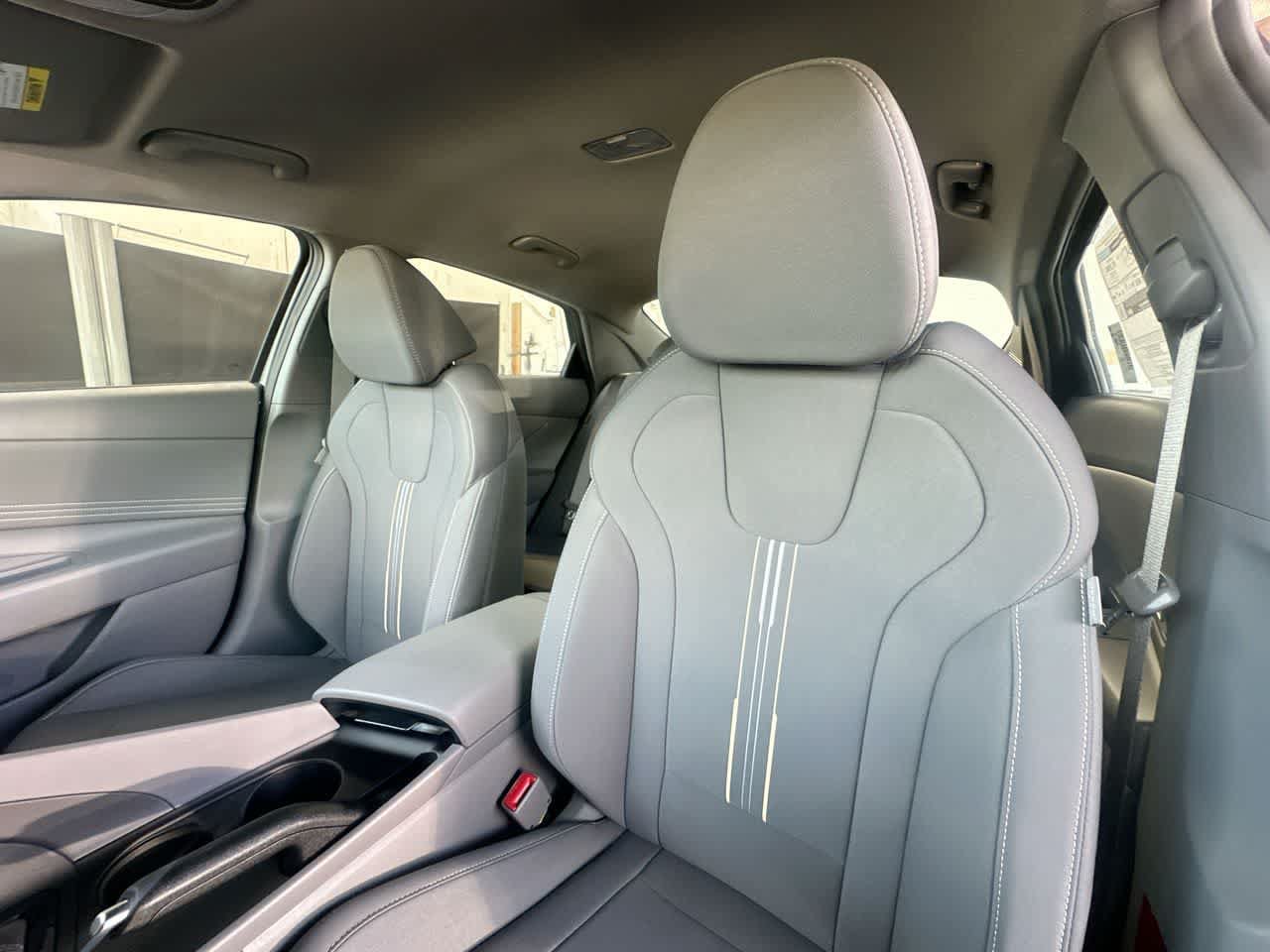 New 2026 Hyundai Elantra Sport FWD image 14