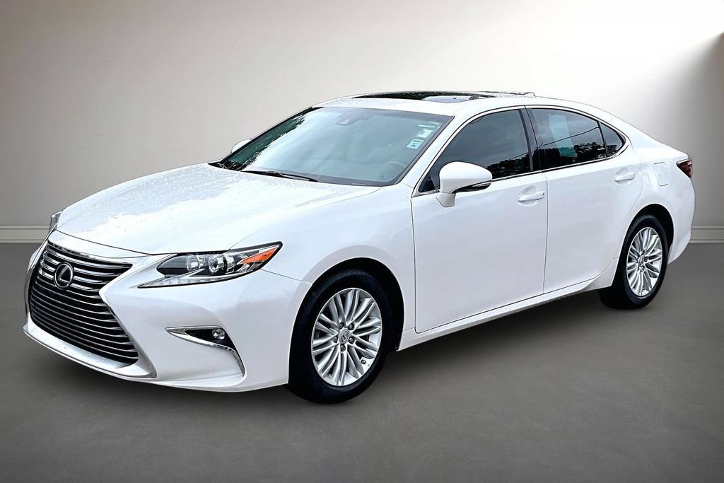 Used 2018 Lexus ES 350 w/ Accessory Package 2 FWD image 3