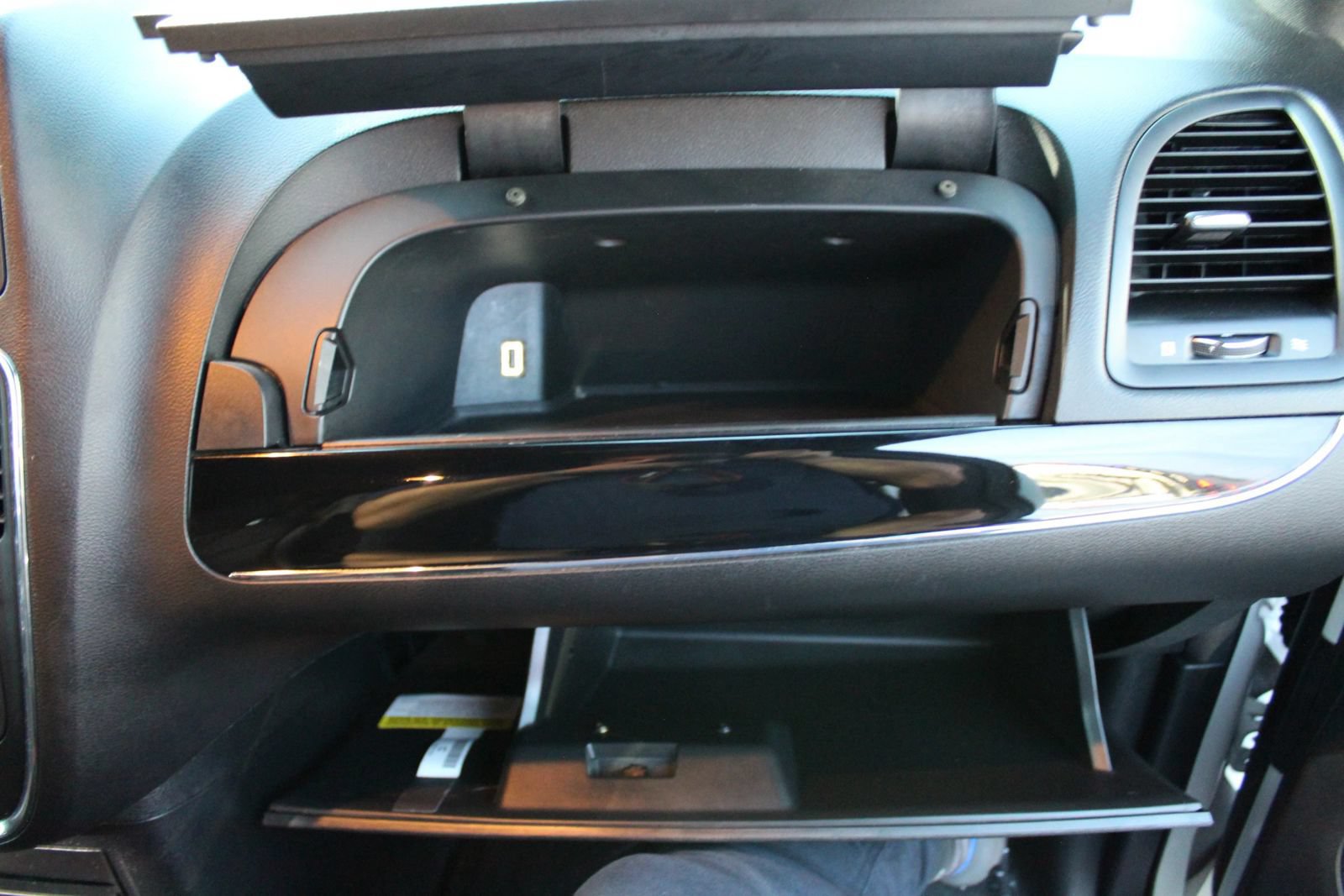 Used 2019 Dodge Grand Caravan SE FWD image 27