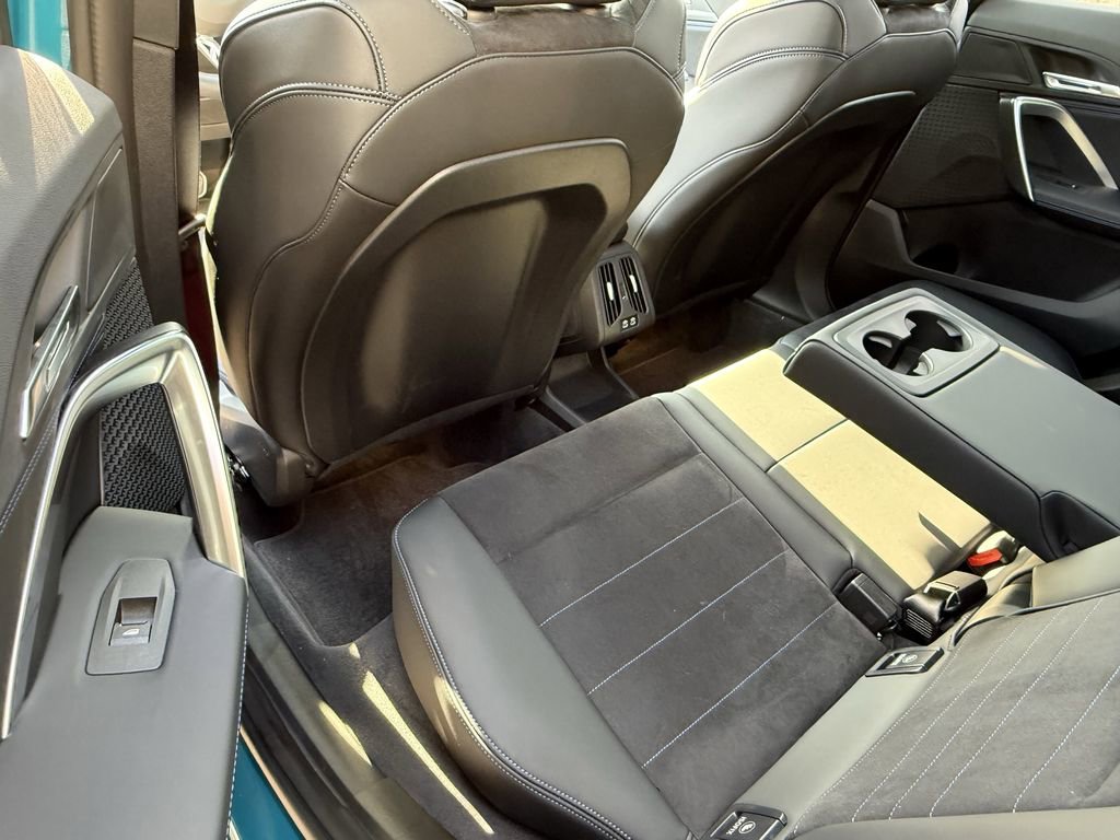 Used 2025 BMW X1 xDrive28i w/ M Sport Package image 37