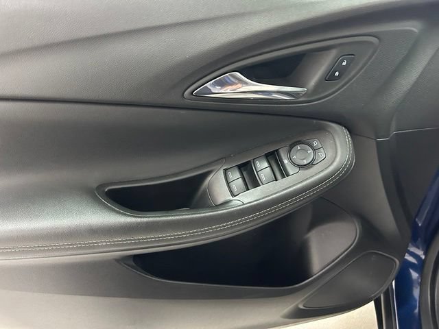 Used 2023 Buick Encore GX Select FWD image 17
