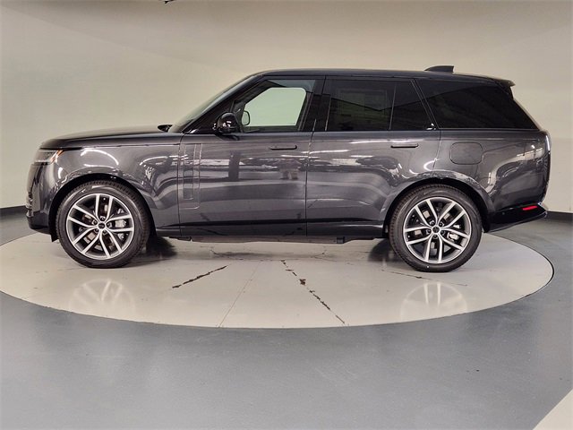 New 2026 Land Rover Range Rover SE image 5