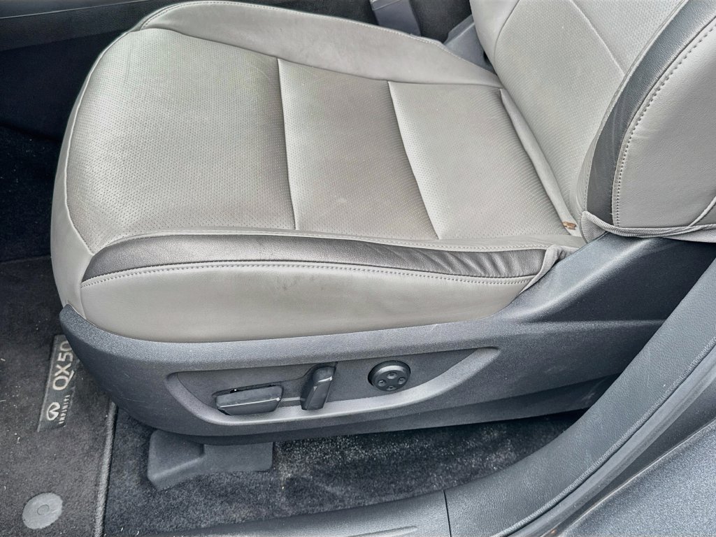 Certified 2023 INFINITI QX50 Luxe AWD/4WD image 20