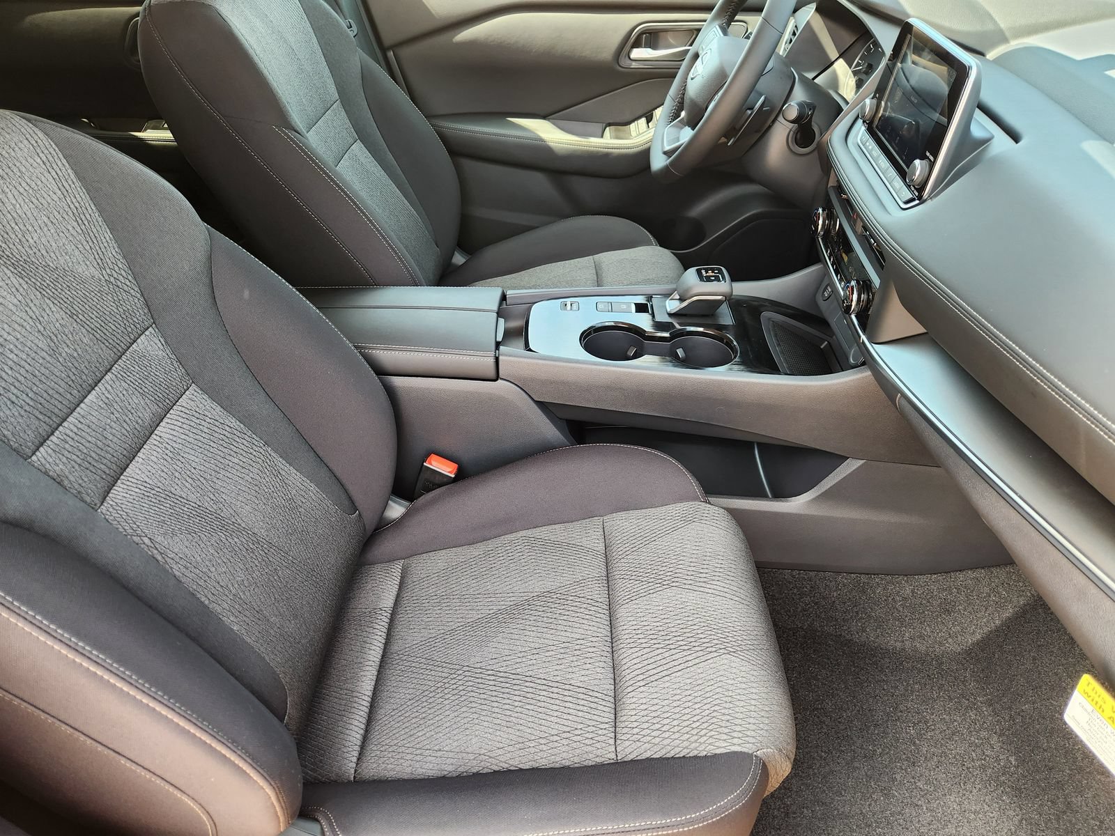 New 2026 Nissan Rogue SV FWD image 13