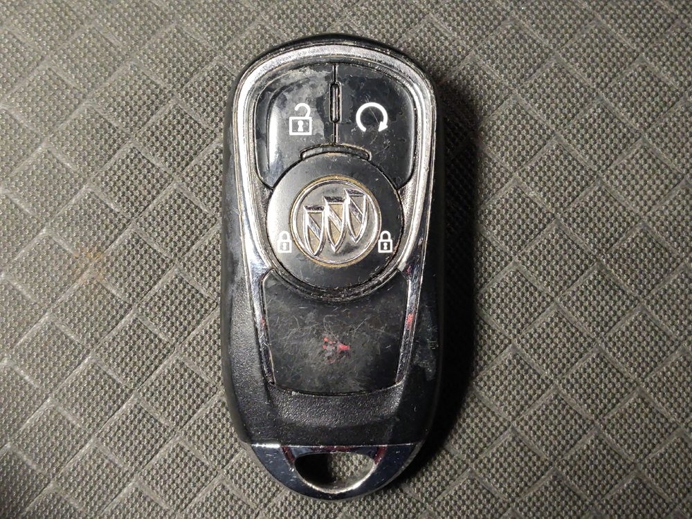 Used 2020 Buick Encore Preferred FWD image 32