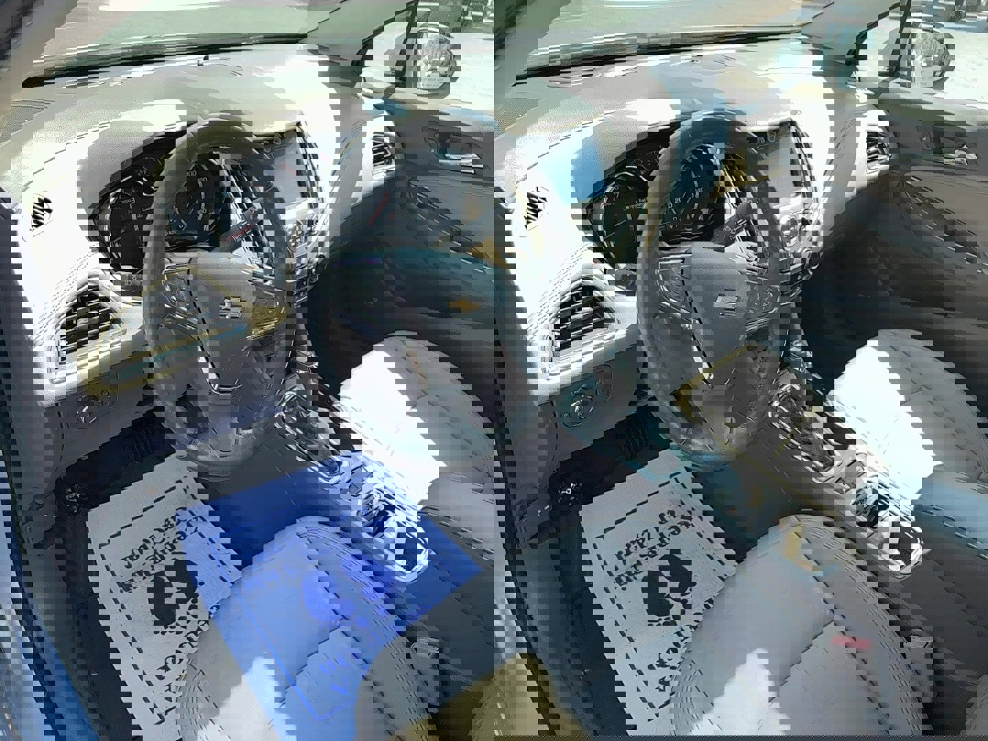 Used 2017 Chevrolet Cruze Premier FWD image 19