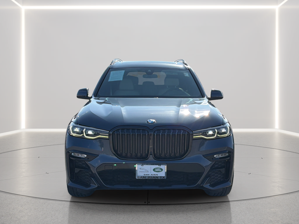 Used 2022 BMW X7 xDrive40i w/ M Sport Package AWD/4WD image 11